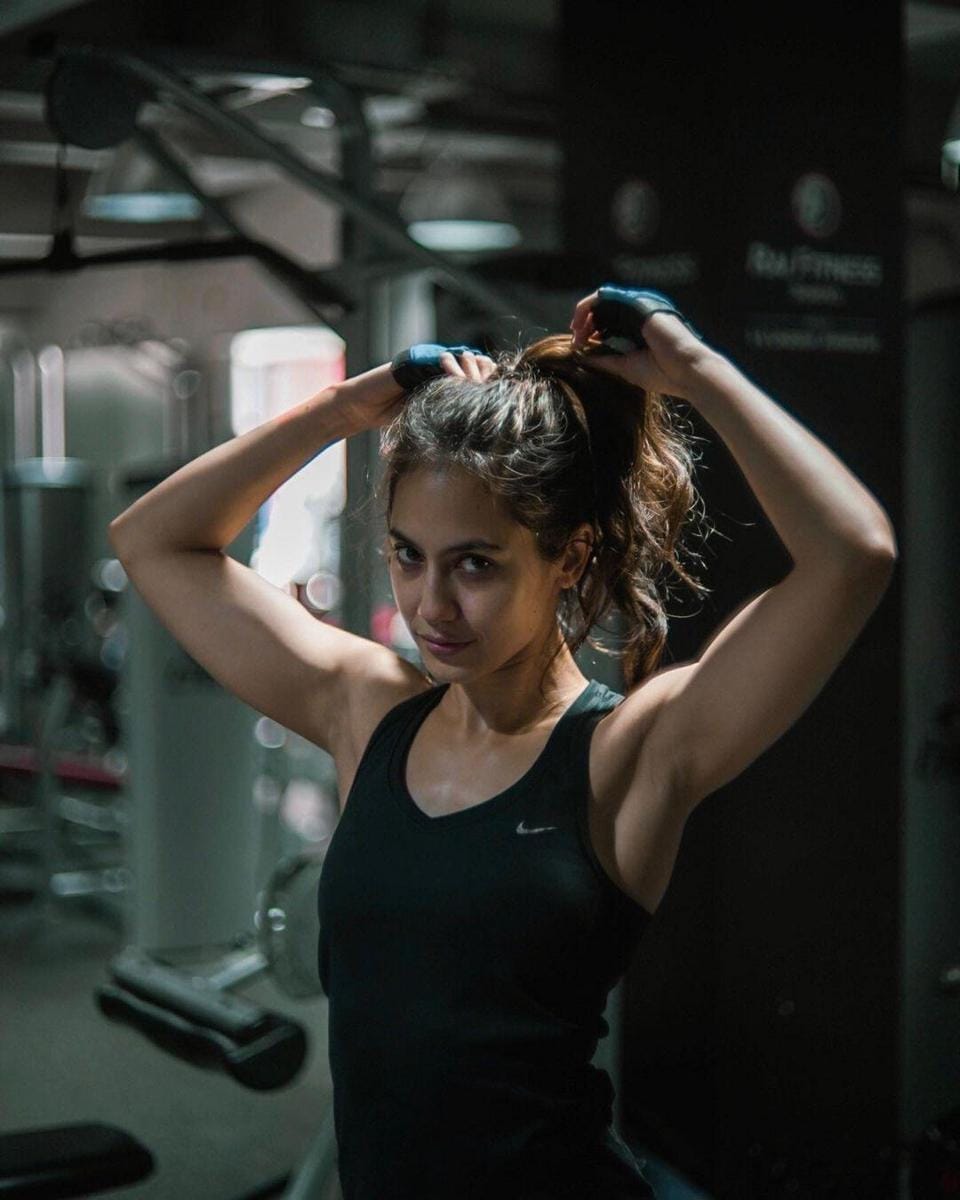 instagram.com/pevpearce