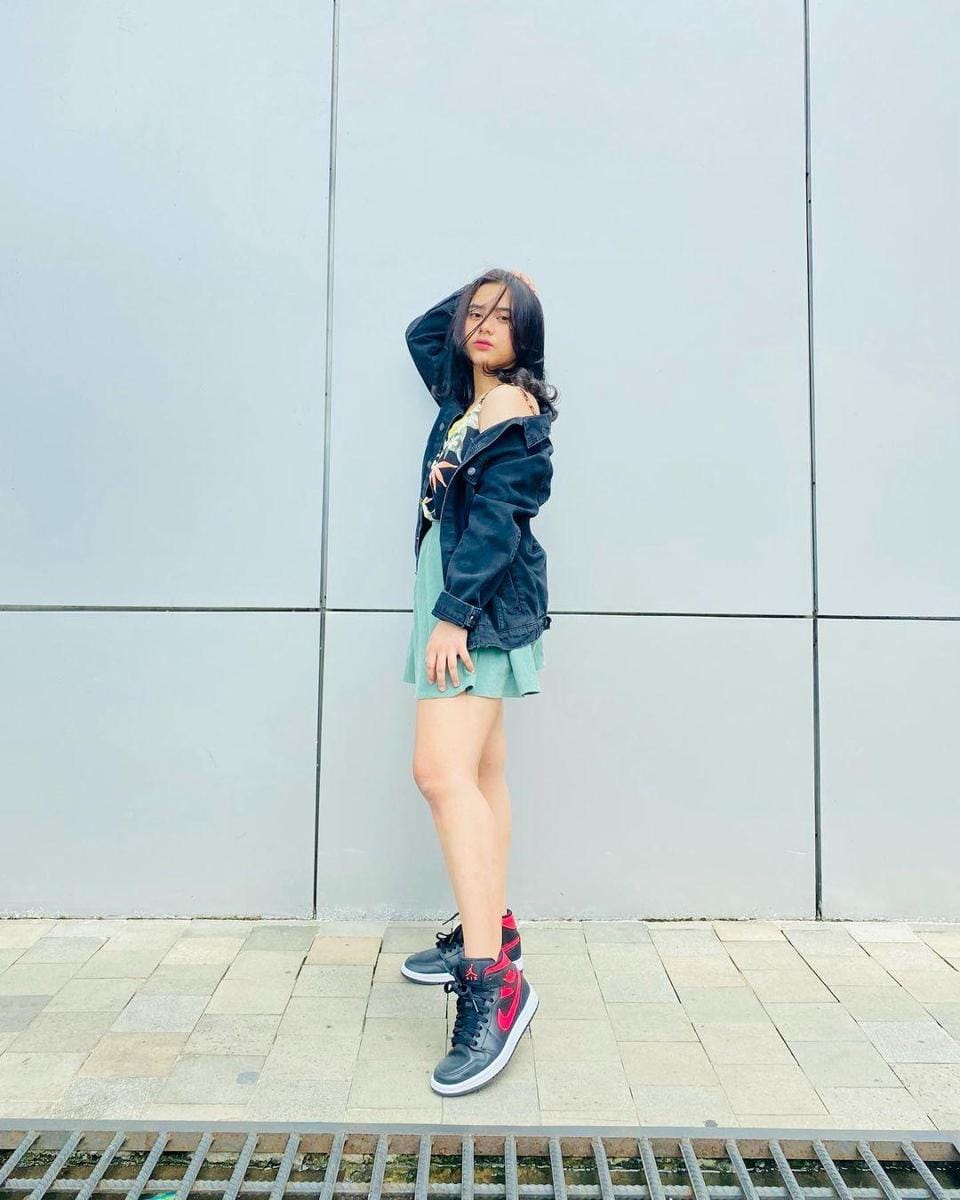 instagram.com/zivamagnolya