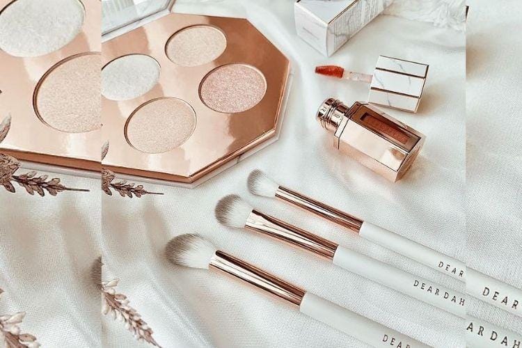 instagram.com/deardahlia_beauty/