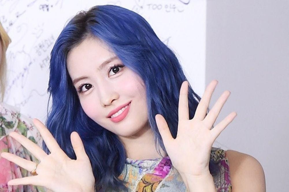 instagram.com/momojype