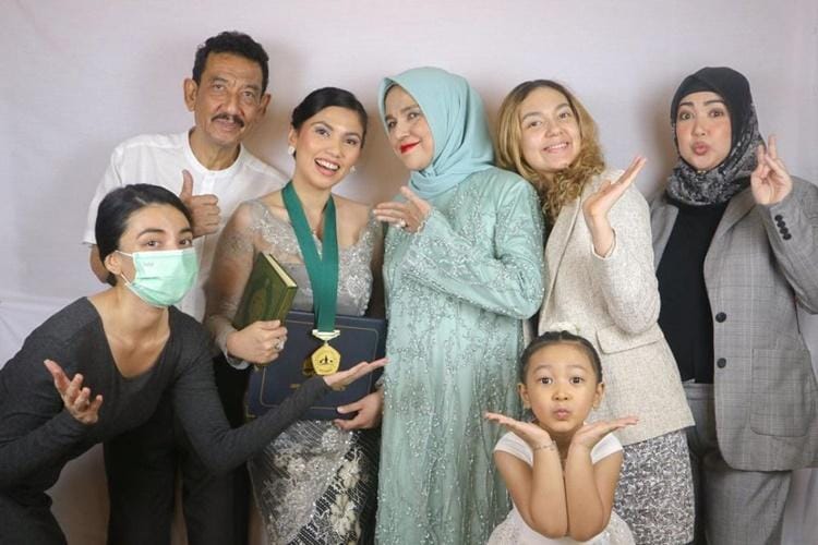 Instagram.com/shabrinatadj