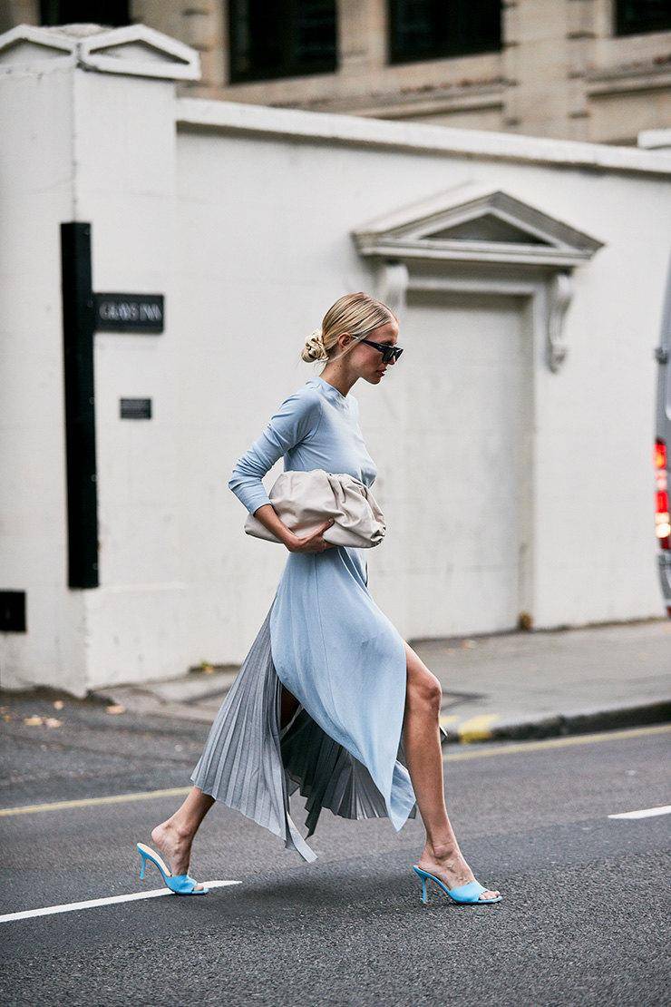 harpersbazaar.com