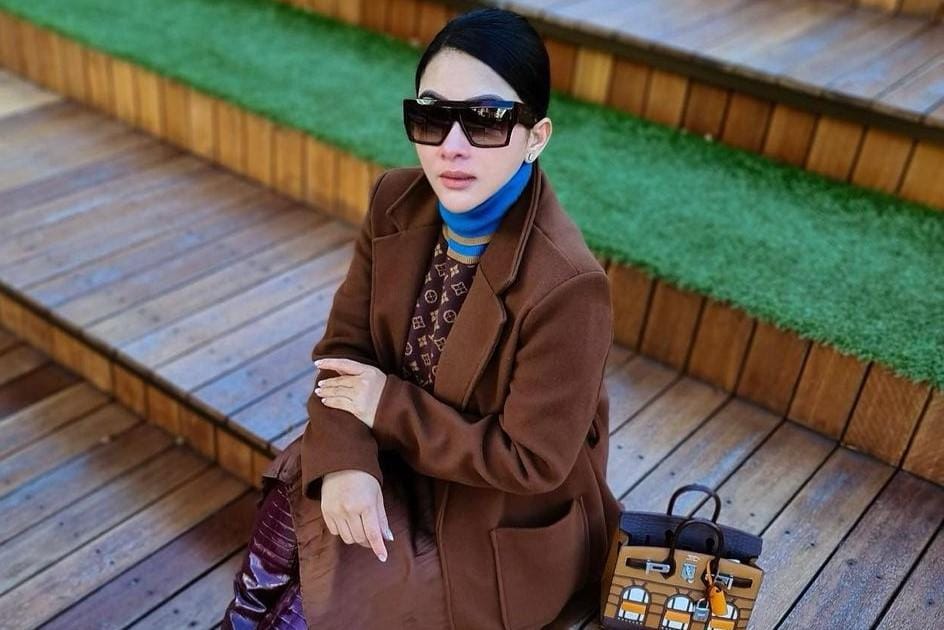 Gaya Syahrini Paling Mencuri Perhatian, Geisha hingga Pakaian Branded