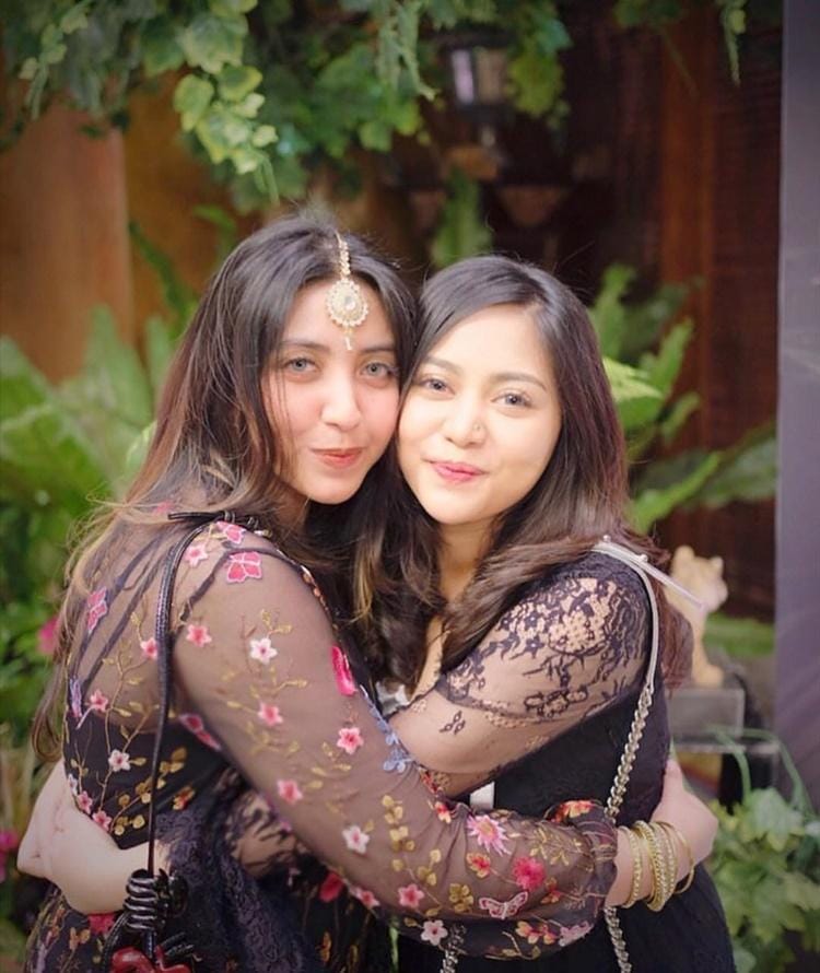 Instagram.com/rachelvennya