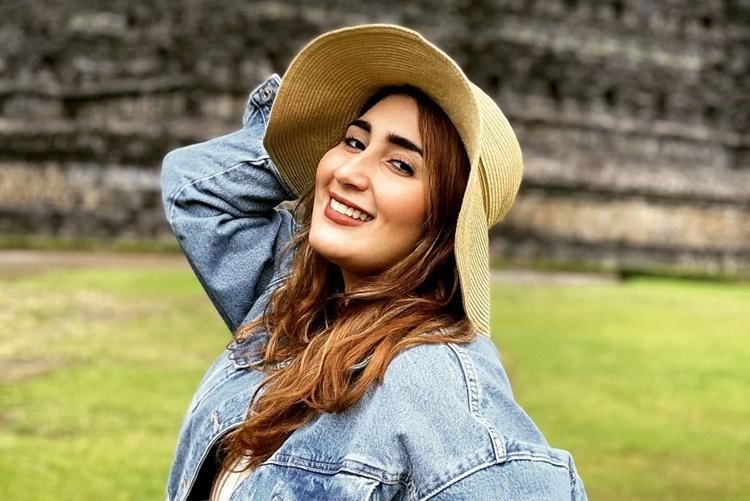 Instagram.com/tanianadiraa