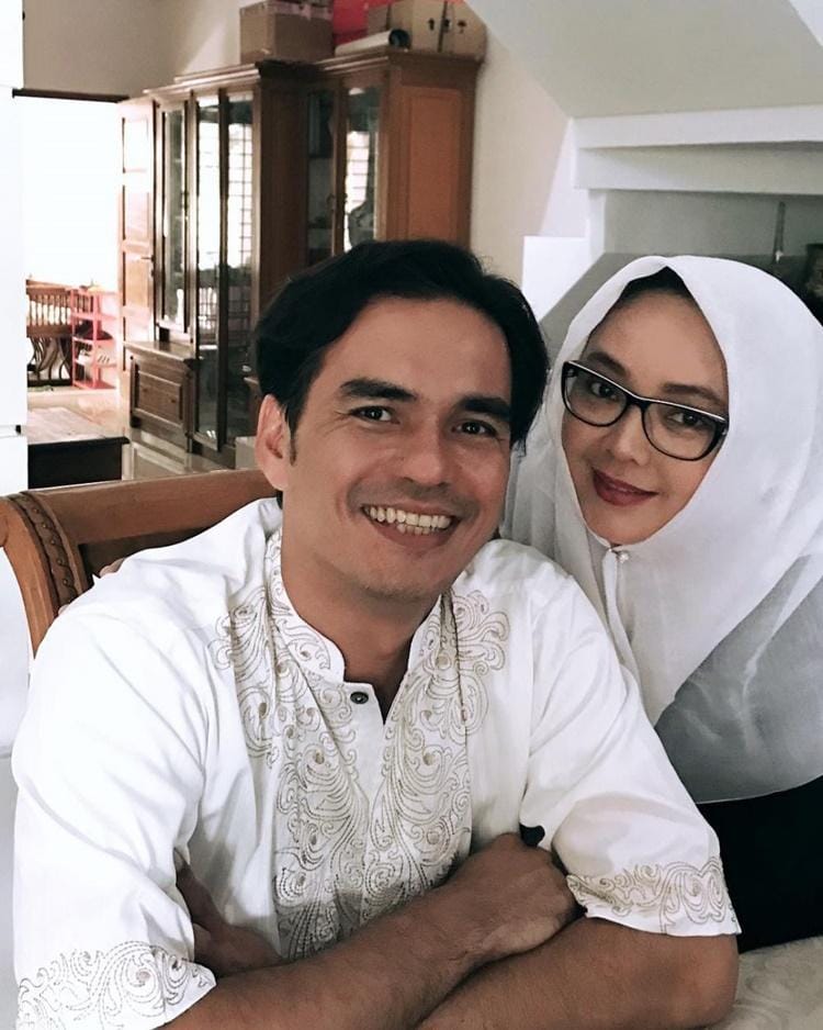Instagram.com/rinagunawan28