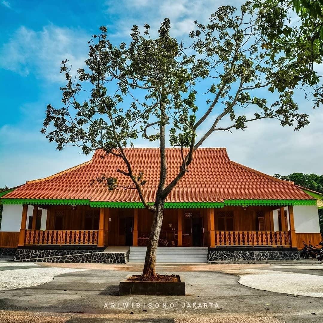 Instagram.com/wibisono.ari