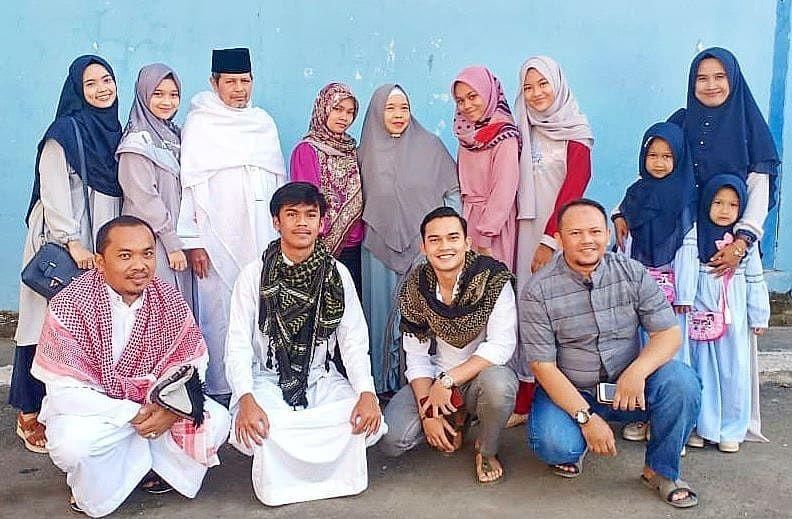 instagram.com/ikbalfauzi_