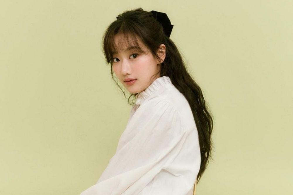 Terlihat Polos, 7 Potret Naeun 'April' yang Terlibat Kasus Bullying