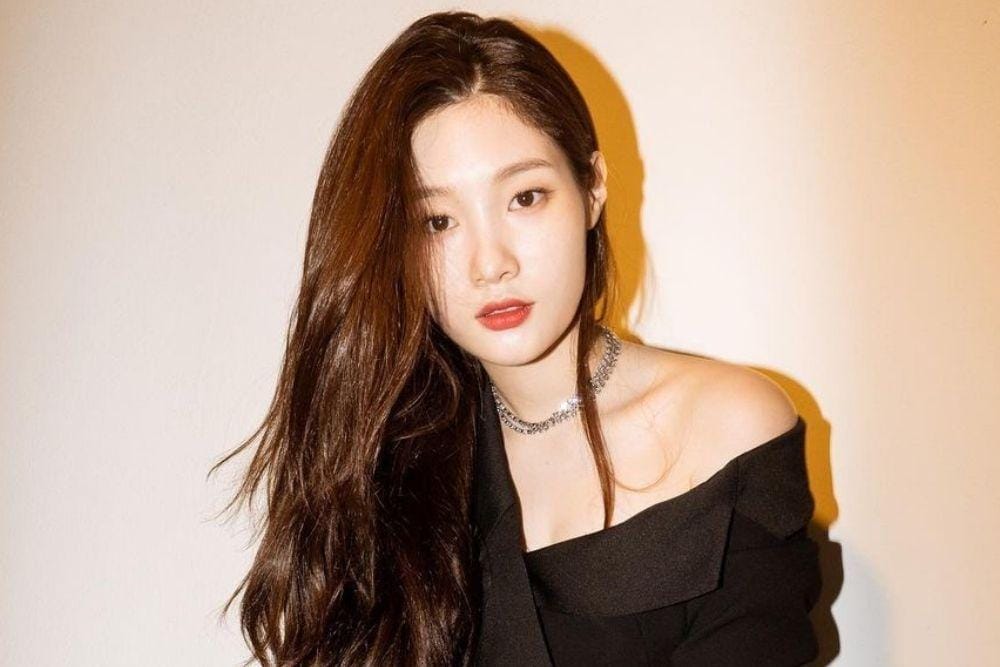 instagram.com/j_chaeyeoni