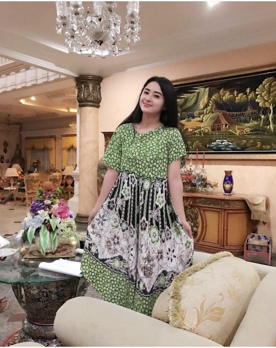 instagram.com/dewiperssikreal