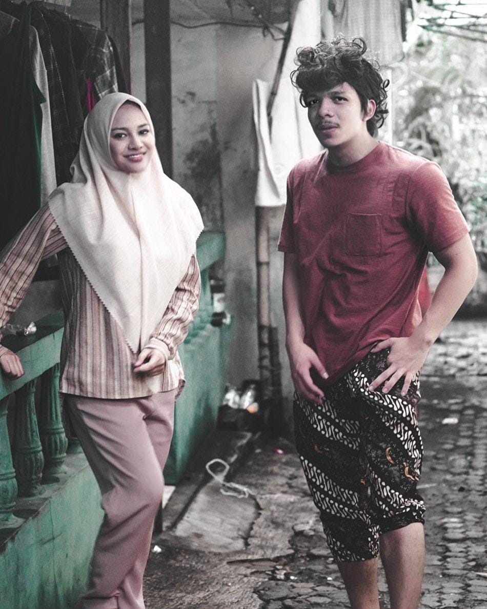 Instagram.com/aurelie.hermansyah