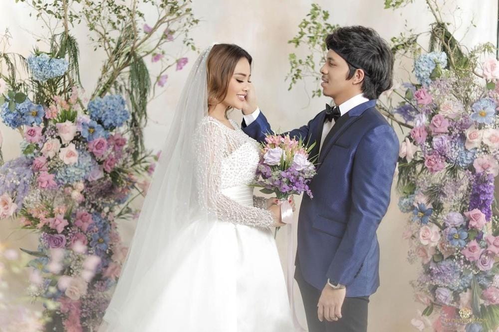 Instagram.com/aurelie.hermansyah