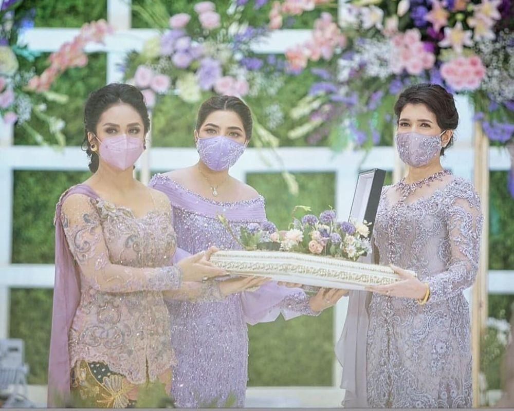 Instagram.com/krisdayantilemos