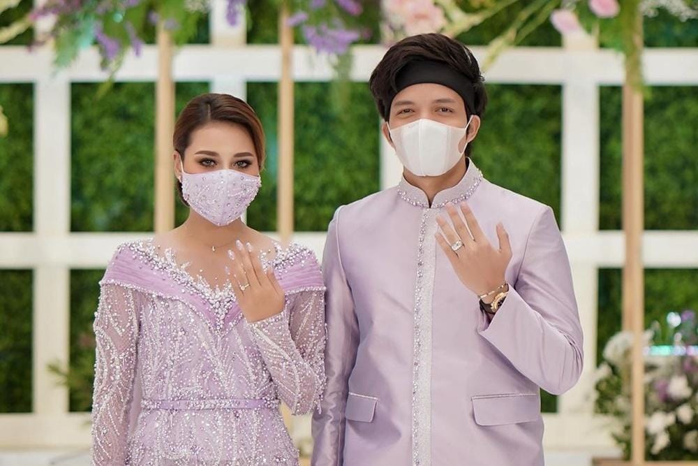 Disiarkan di TV, 10 Momen Lamaran Atta Halilintar dan Aurel Hermansyah