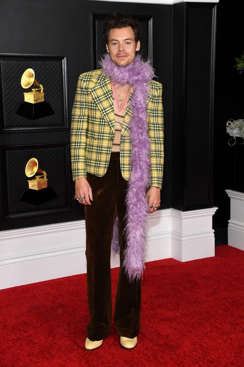 harpersbazaar.com
