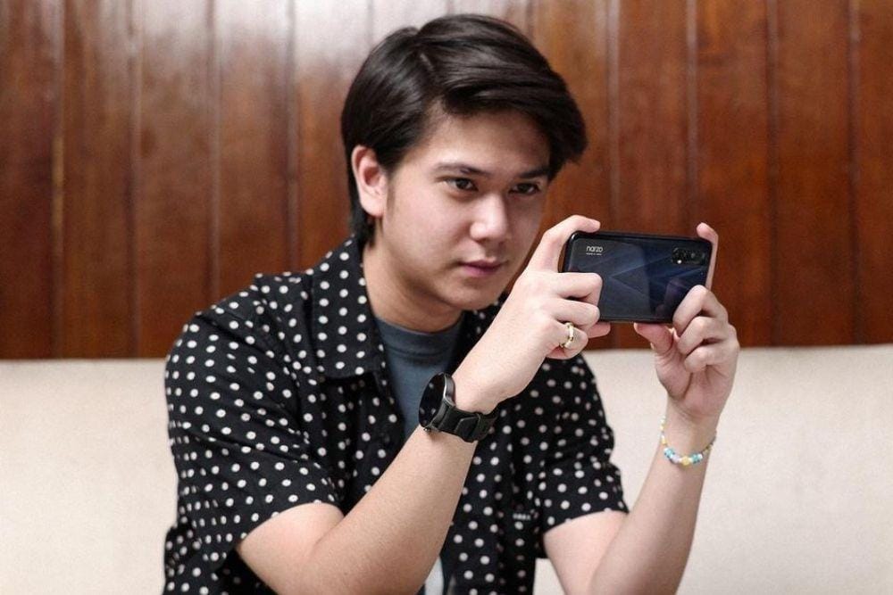 instagram.com/iqbaal.e