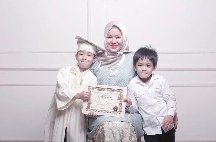 Instagram.com/stharia