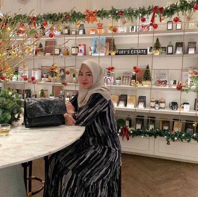 Instagram.com/stharia