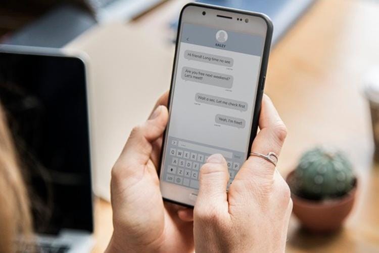 Freepik.com/Rawpixel.com