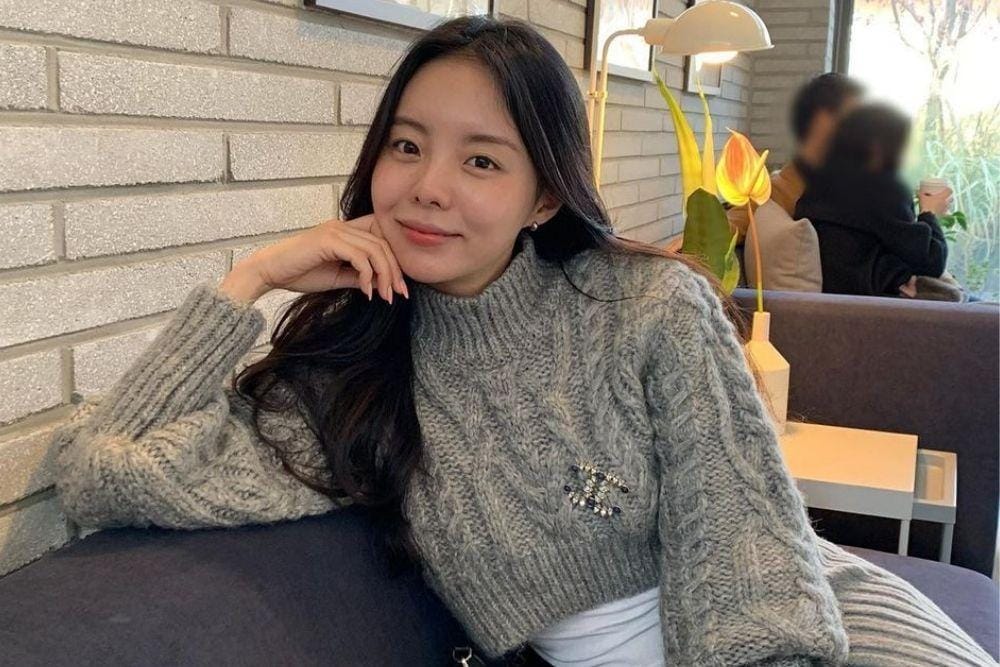 Potret Jung Jiwoo, Kakak J-Hope 'BTS' yang Masuk Cube Entertainment