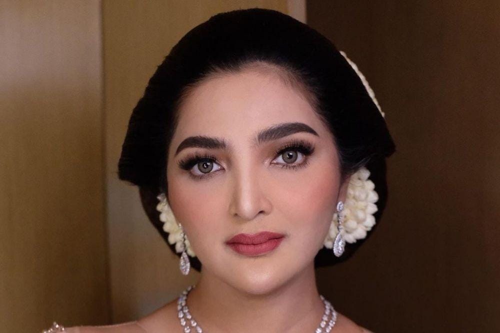 instagram.com/ashanty_ash