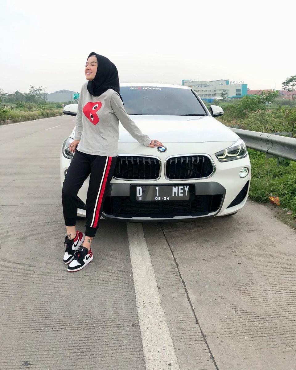 instagram.com/meylika.ryuki18