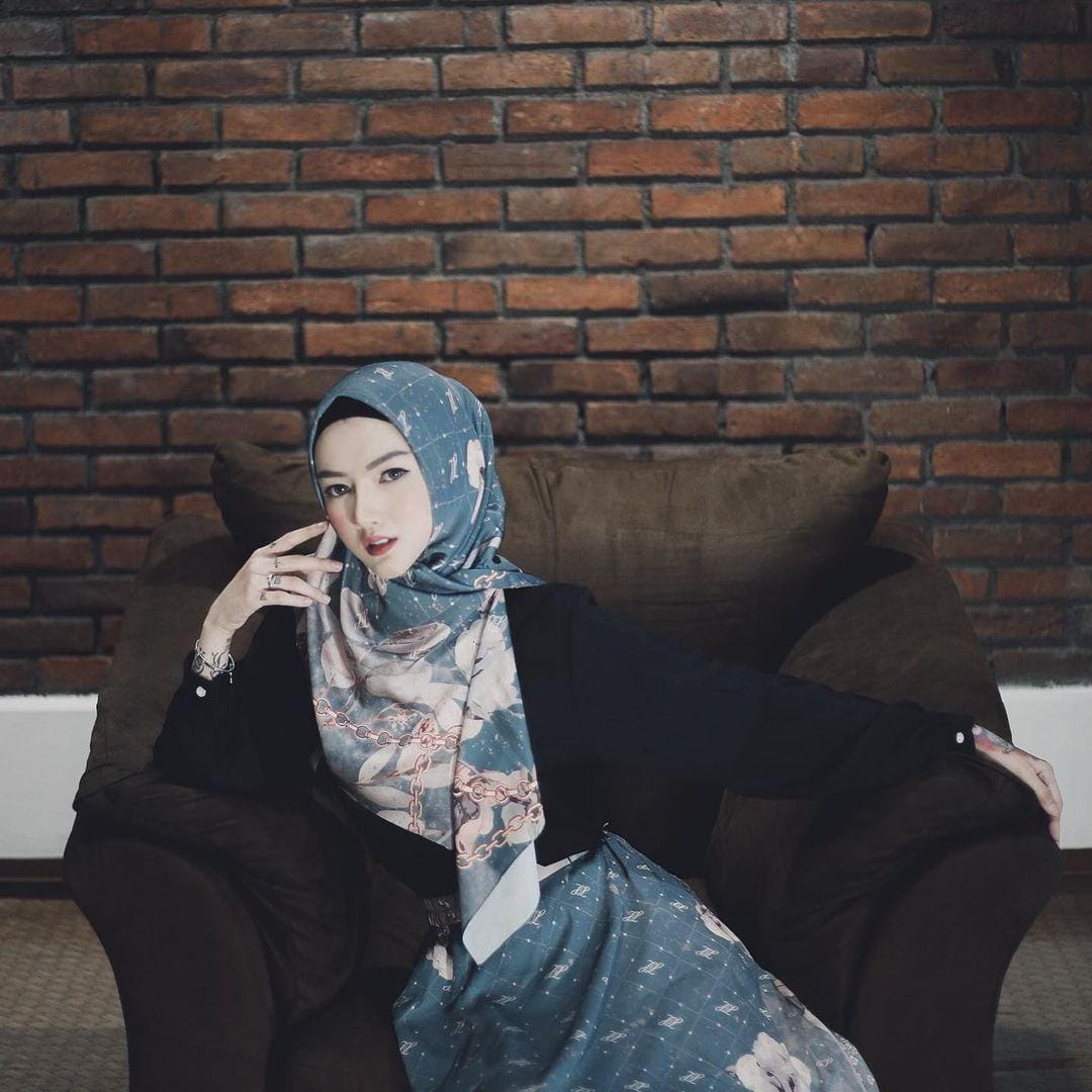 instagram.com/meylika.ryuki18