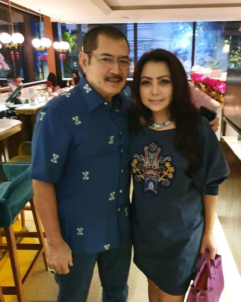 Instagram.com/mayangsaritrihatmodjoreal