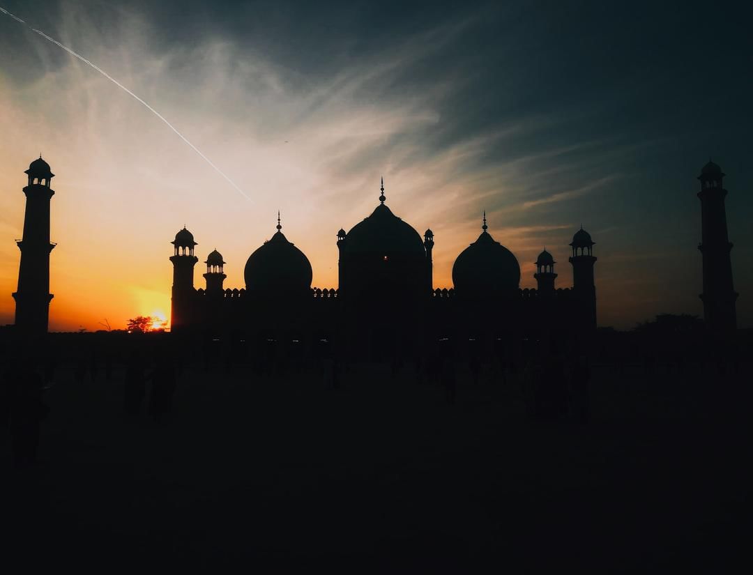 Unsplash.com/Usama Sher Khan