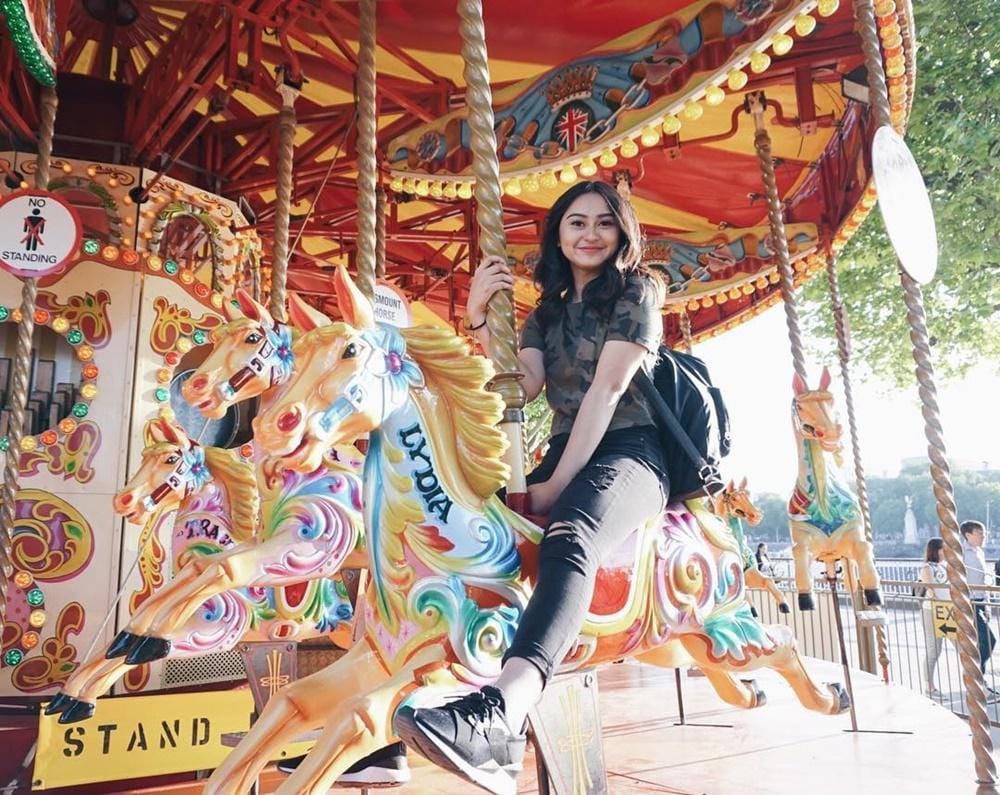 Instagram.com/memes_prameswari