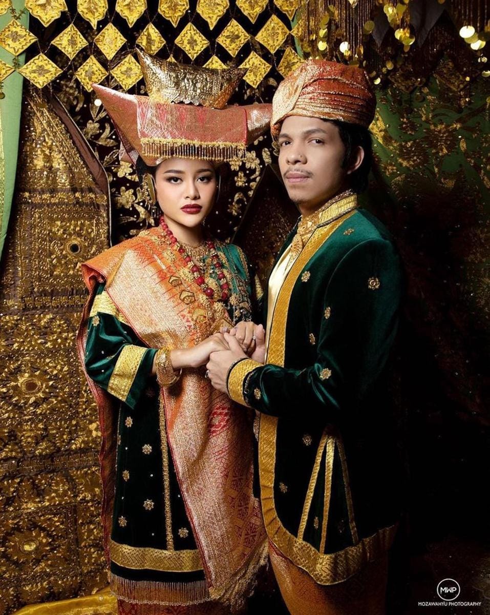 instagram.com/attahalilintar