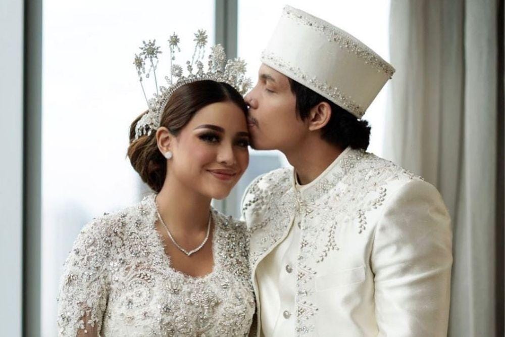 Mewah! Intip Makeup Look Aurel Hermansyah Ketika Menikah