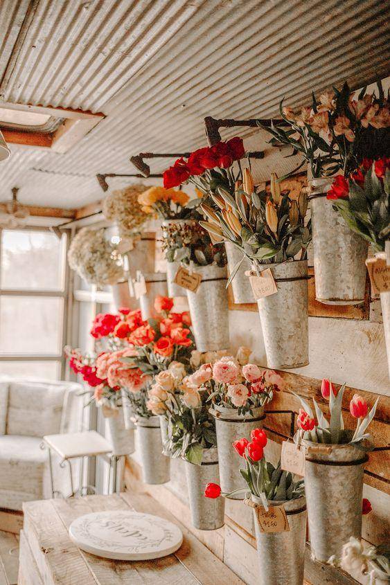 edensflowertruck.com