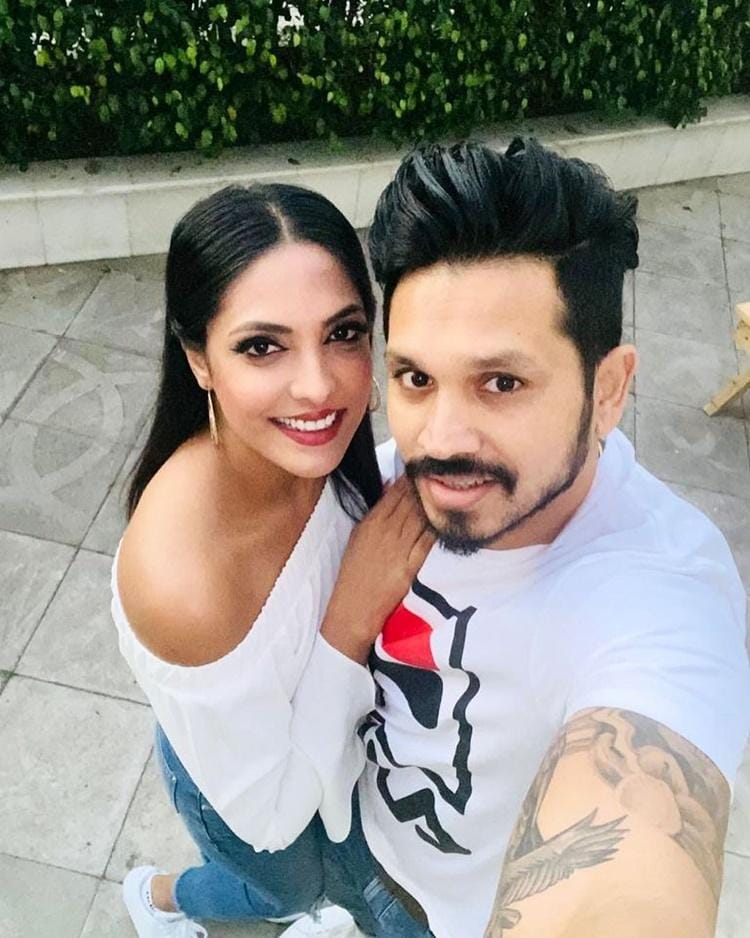 Instagram.com/caroline_jurie_official