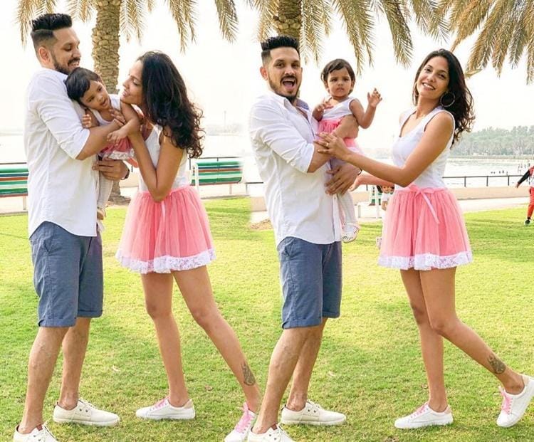 Instagram.com/caroline_jurie_official