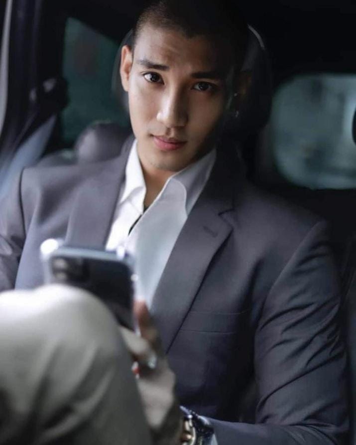 instagram.com/paingtakhonfanclubmyanmar