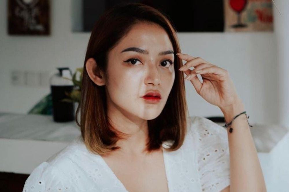 instagram.com/sitibadriahh