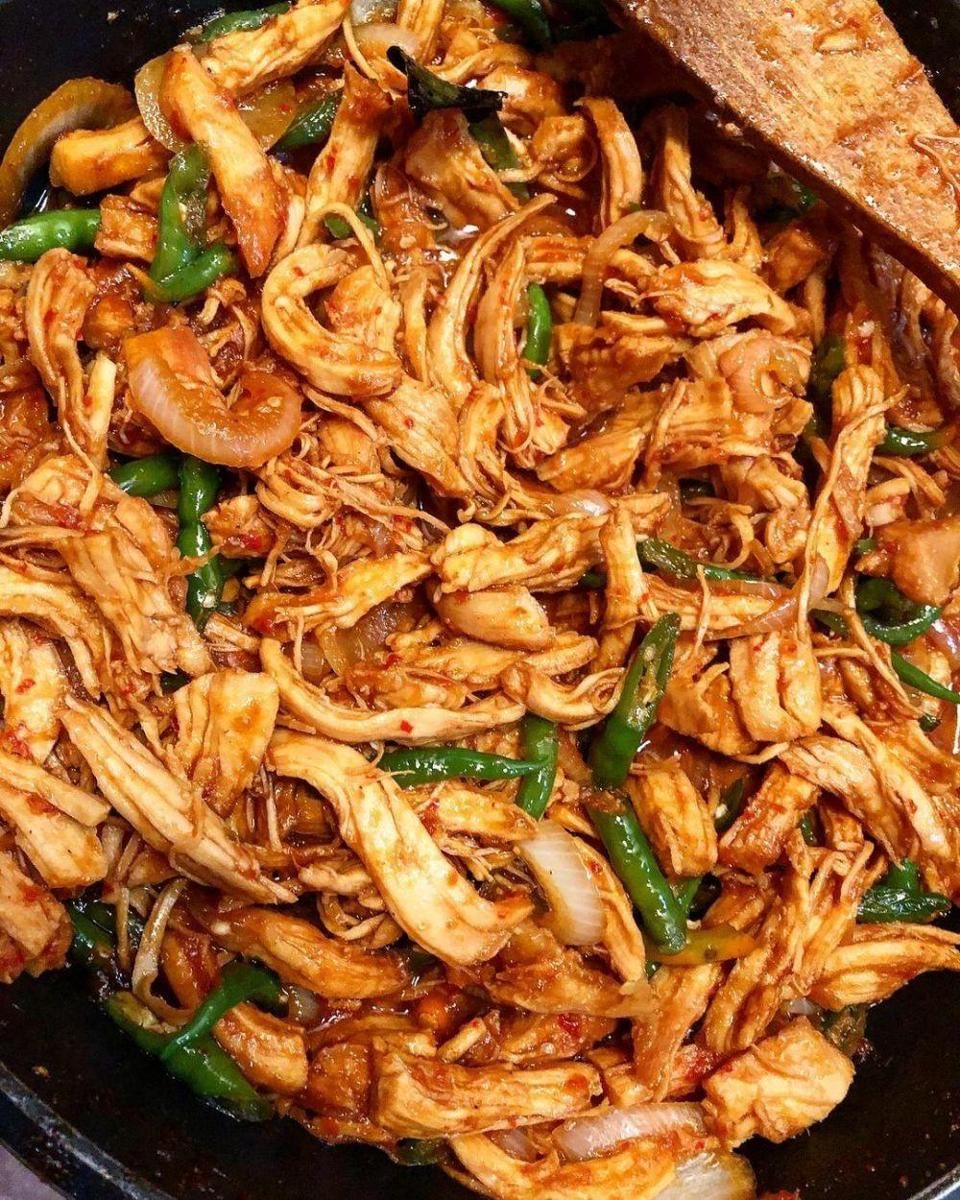 instagram.com/bowinies11