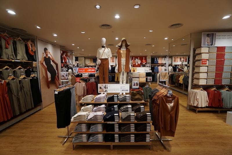 Toko UNIQLO Paling Ikonik di Indonesia Buka di Pondok Indah Mall 3