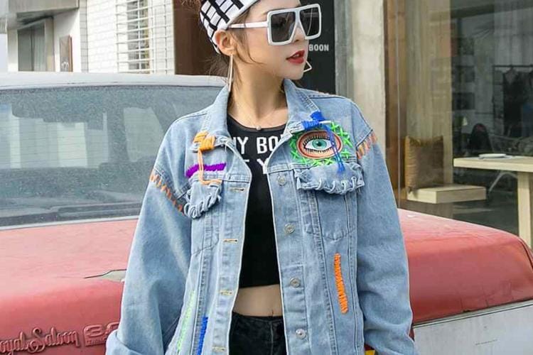 Koleksi Jaket Jeans? Ini Dia Cara Tepat Untuk Merawatnya