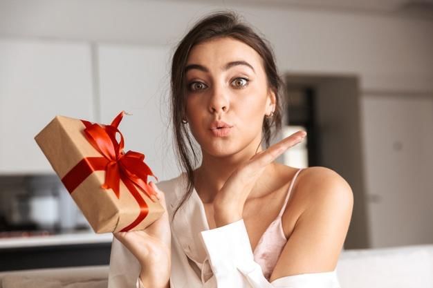 freepik.com/ drobotdean