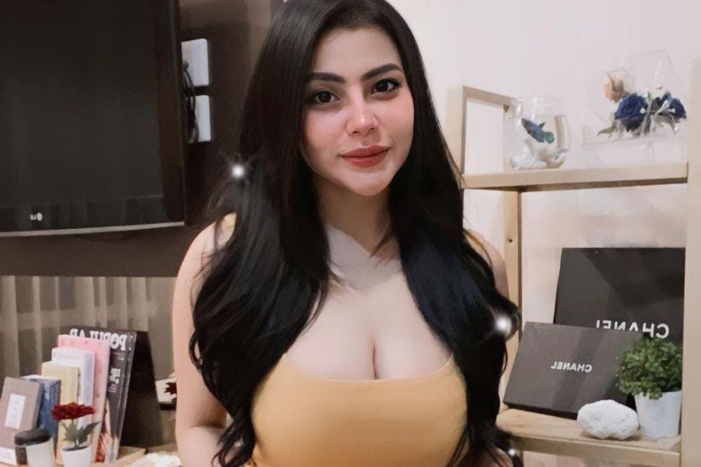 instagram.com/erni_tisya