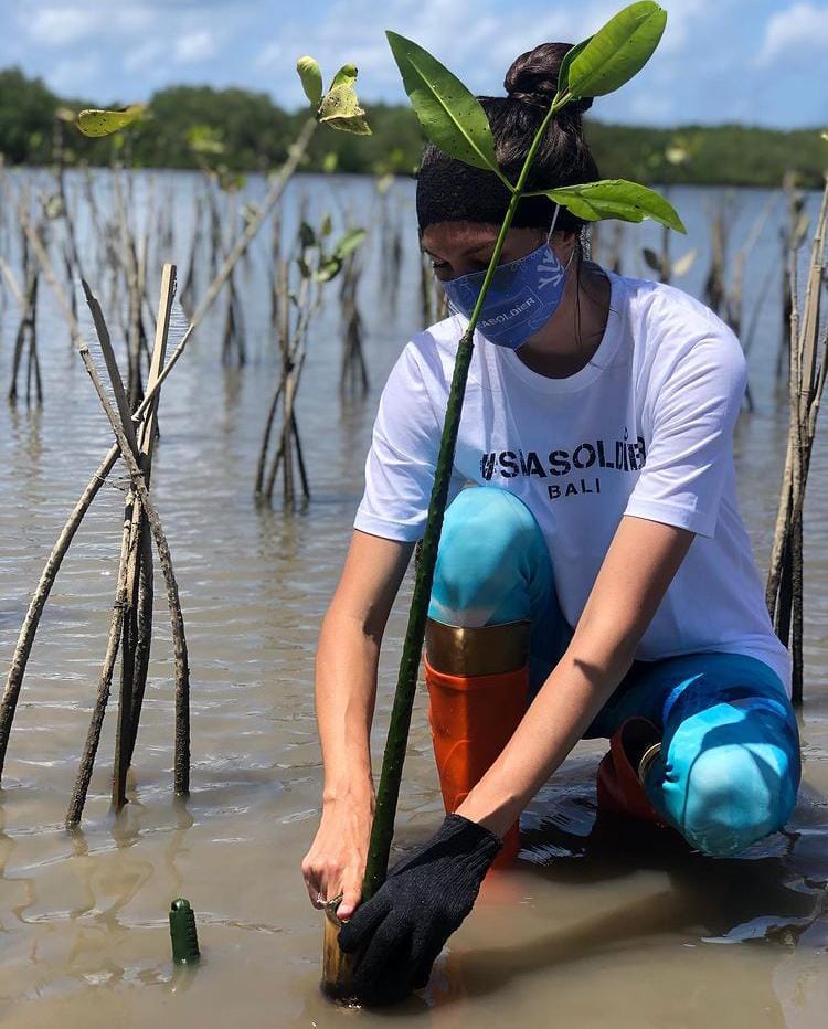 instagram.com/nadinelist