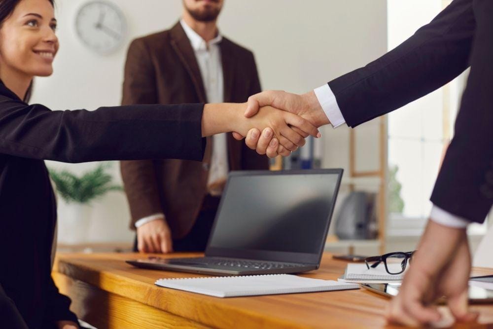 canva.com/studioroman