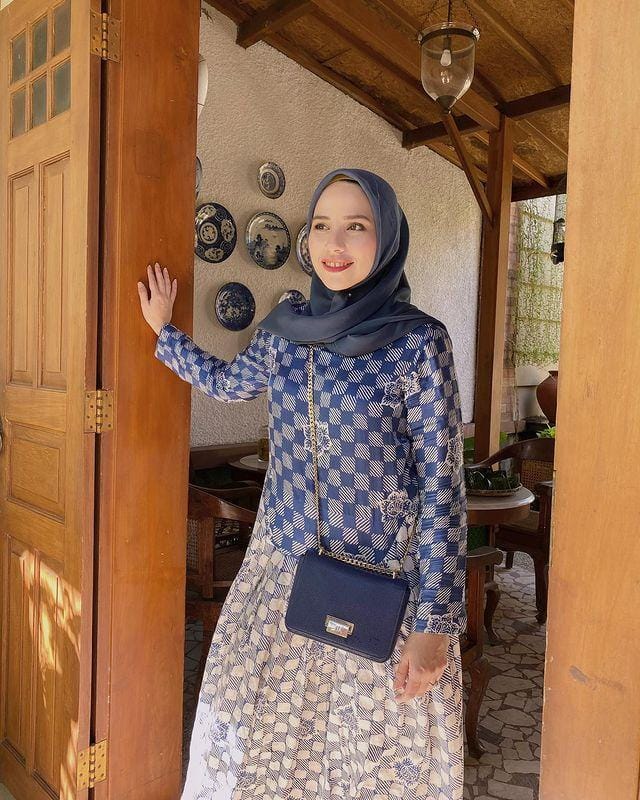 instagram.com/khanaanshamlan