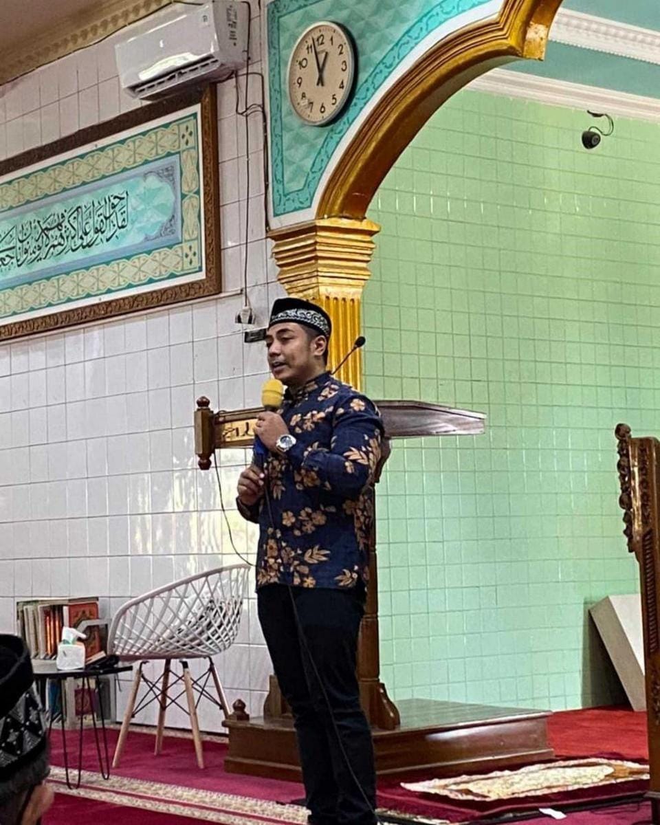 Instagram.com/ustdrizamuhammad