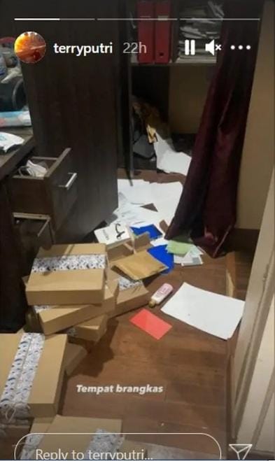 instagram.com/terryputri