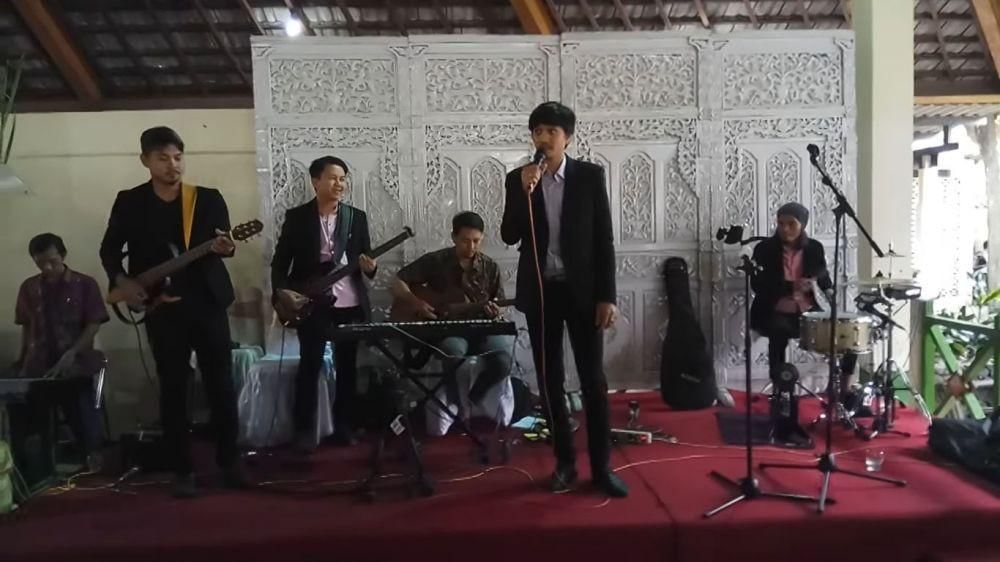 YouTube.com/Musthof Ali