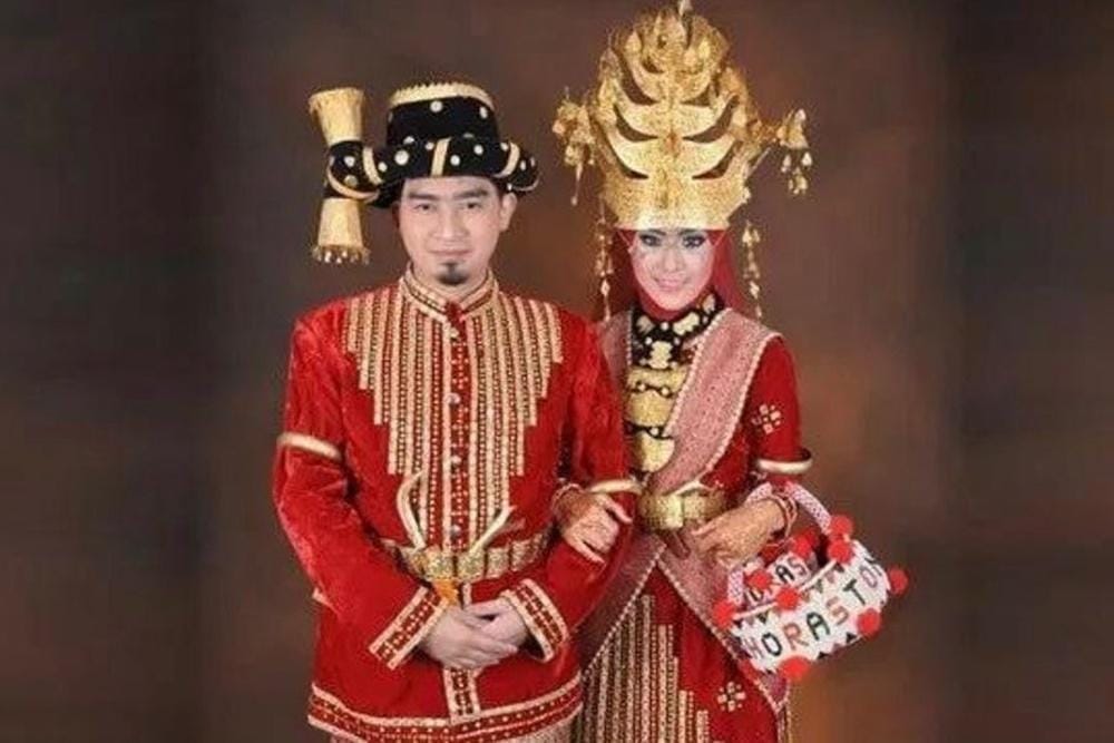 Instagram.com/apriljasmine85